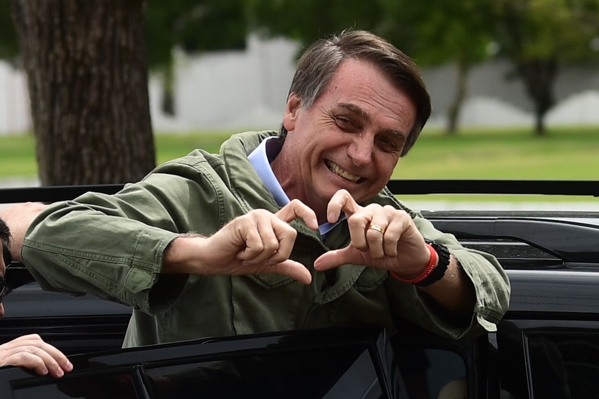 Brazylia: Bolsonaro apeluje do cierpiących obywateli, żeby się nie mazali i w ogóle to każdy kiedyś umrze