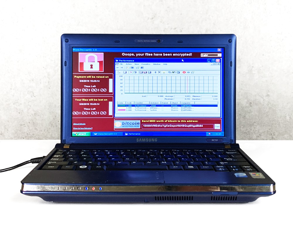 Laptop z sześcioma najgroźniejszymi wirusami w historii trafił na aukcję
