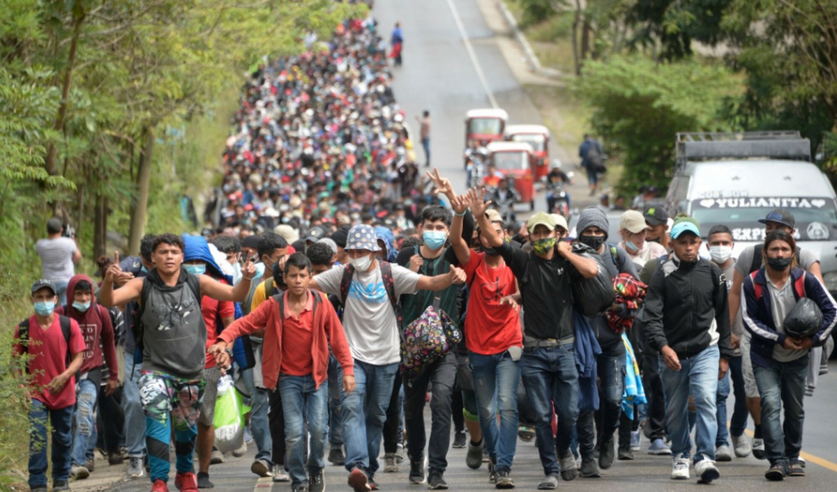 Karawana migrantów z Hondurasu zmierza do USA. W Gwatemali doszło do starć ze służbami