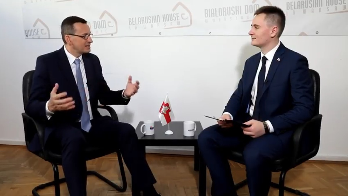 Premier spotkał się z jednym ze znanych ważnych białoruskich blogerów, NEXTA