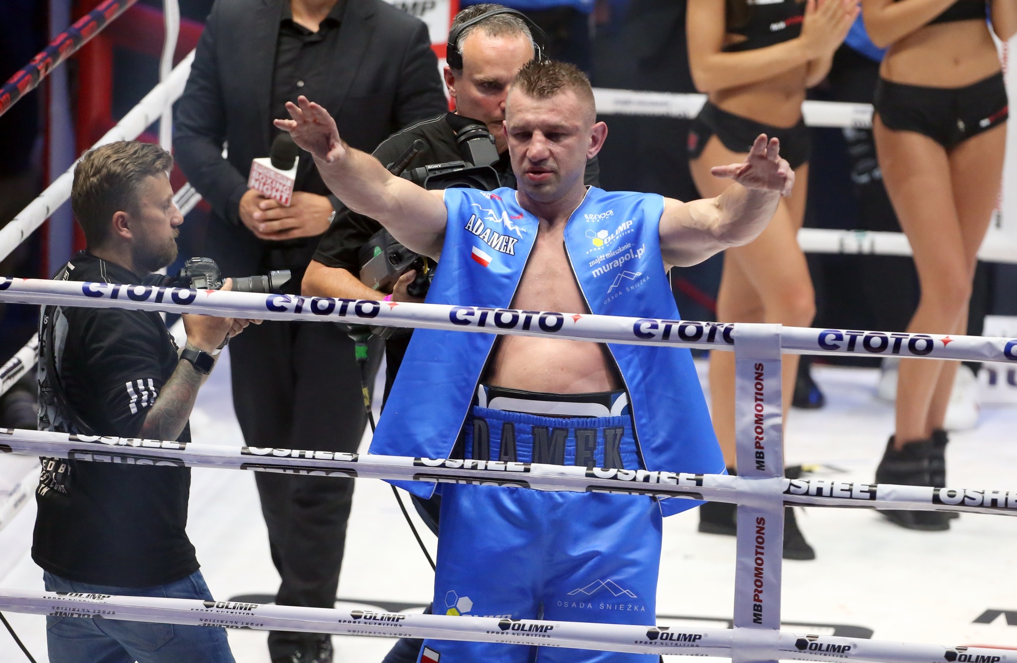 Tomasz Adamek: wracam do boksu, by zarobić na nowego mercedesa