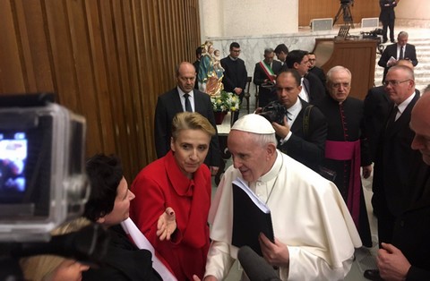 Scheuring-Wielgus: chciałabym, żeby Kościół stanął przed Trybunałem w Hadze