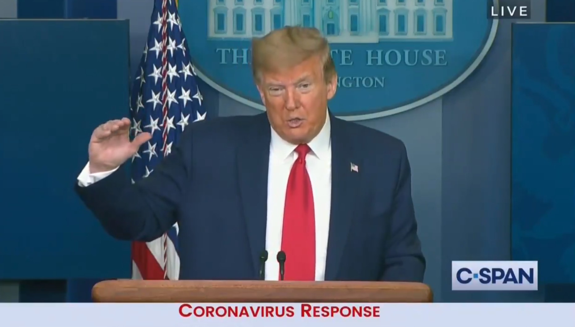 Trump chwali się, że jego decyzje pomogły uratować miliardy ludzi