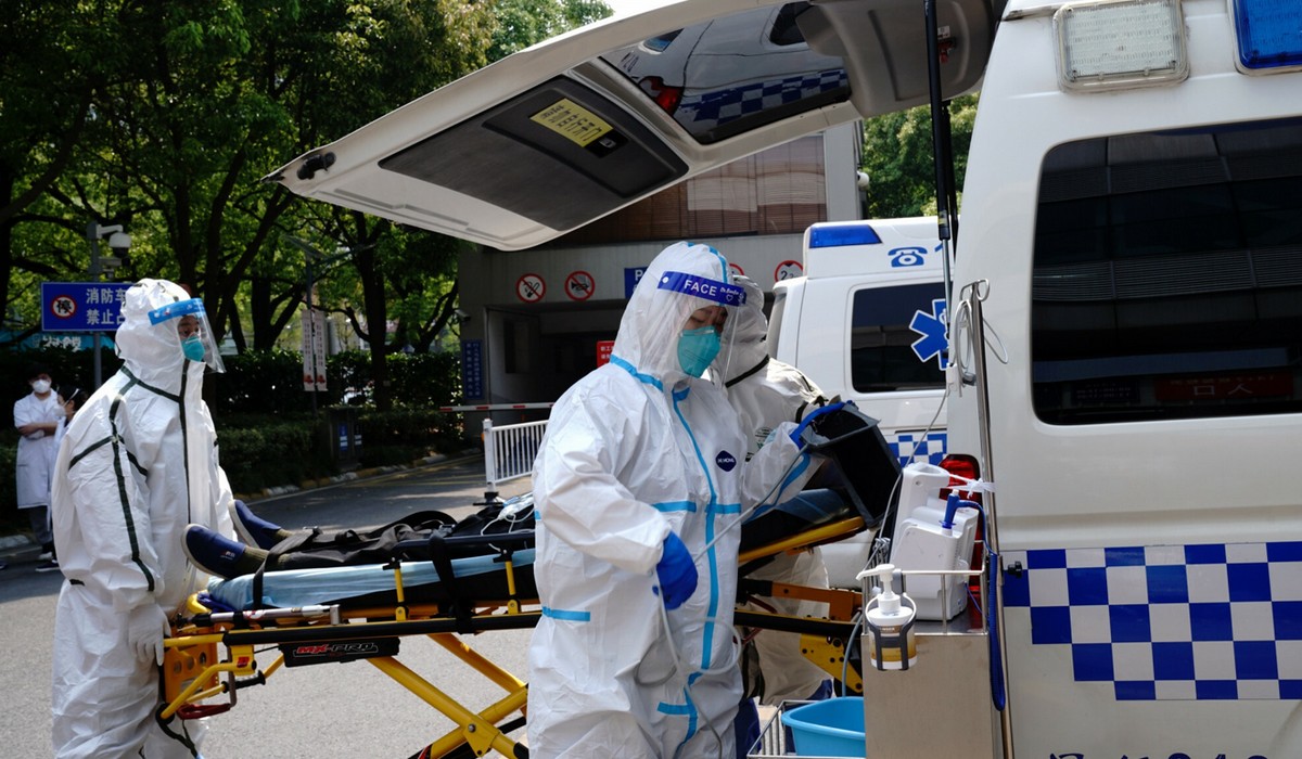 Szanghaj: lockdown został przedłużony i zaostrzony, chociaż ludzie cierpią i są zostawieni sami sobie