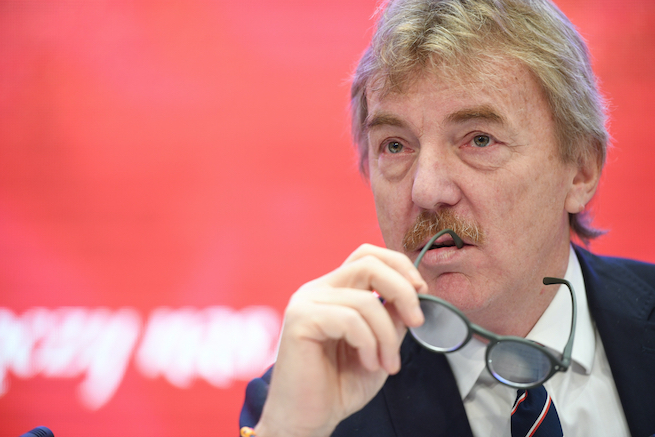 Boniek chce, aby piłkarzom Ekstraklasy obniżyć pensje o połowę