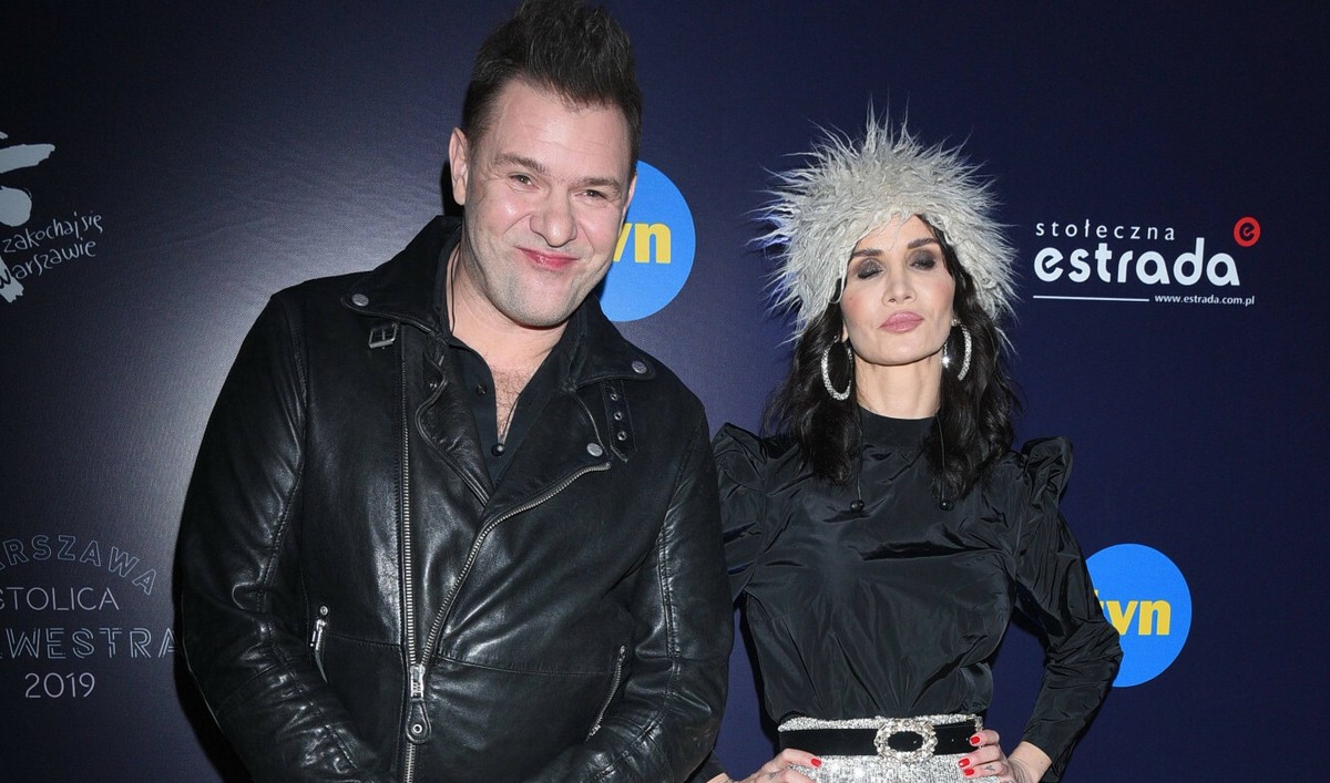 Tomasz Karolak i Viola Kołakowska znani ze sceptycyzmu wobec nauki, postanowili wstrzykiwać sobie jad żaby