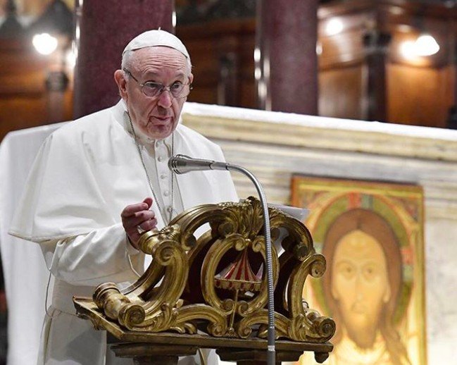 Papież Franciszek: jeśli człowiek będzie dalej wyzyskiwał przyrodę, udzieli mu ona straszliwej lekcji