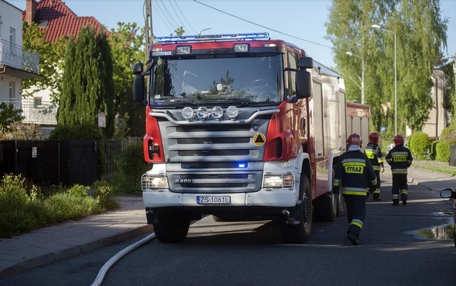 Podhale: strażacy gasili pożar stodoły, a ta zaczęła pachnieć ziołem ( ͡° ͜ʖ ͡°)