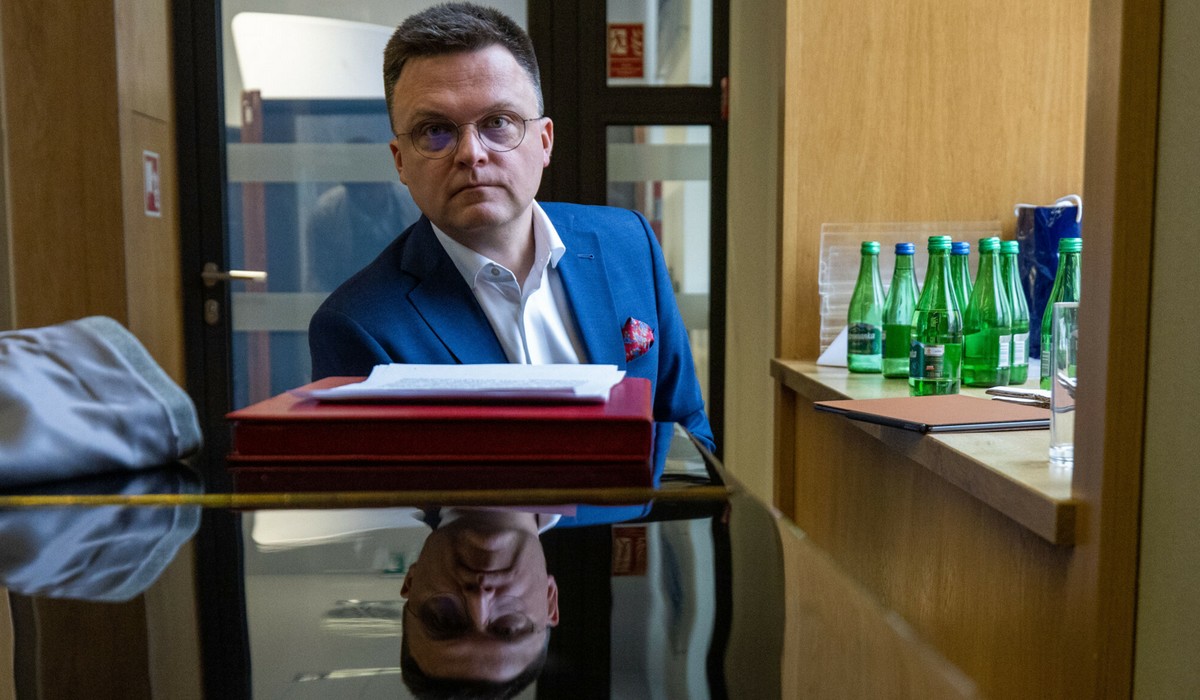 Hołowni trochę pękła partia, odeszła większość członków z warszawskiego okręgu