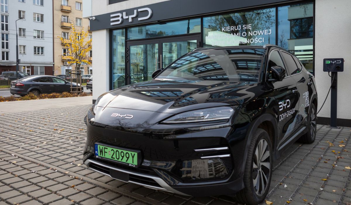 Elektryki z Chin robią sobie coraz więcej miejsca w Polsce i w Europie