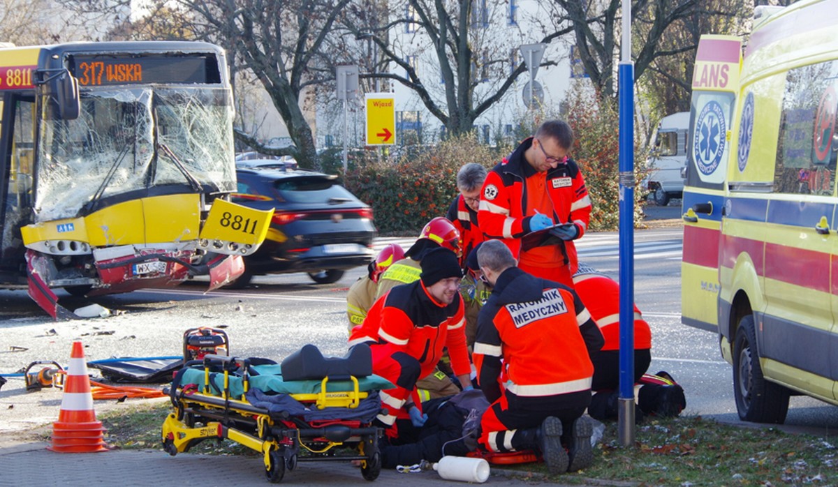 Rada Ministrów przyjęła projekt ustawy zaostrzający kary za atak na ratowników, funkcjonariuszy lub lekarzy do 5 lat odsiadki