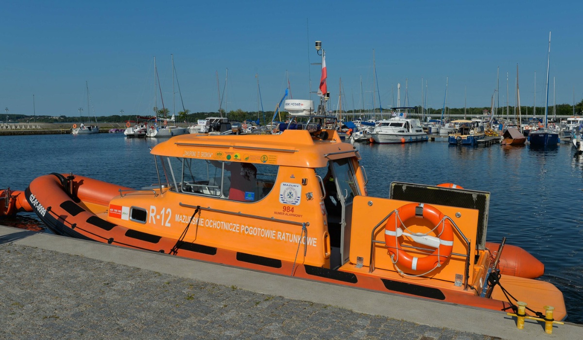 Ratownicy MOPR mają tak niskie finansowanie, że muszą sprzedać jedną z łodzi ratunkowych