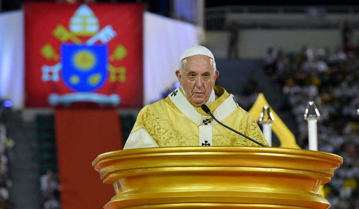 Papież chce się spotkać z Putinem i stwierdza, że Rosja mogła być sprowokowana przez "szczekanie" NATO