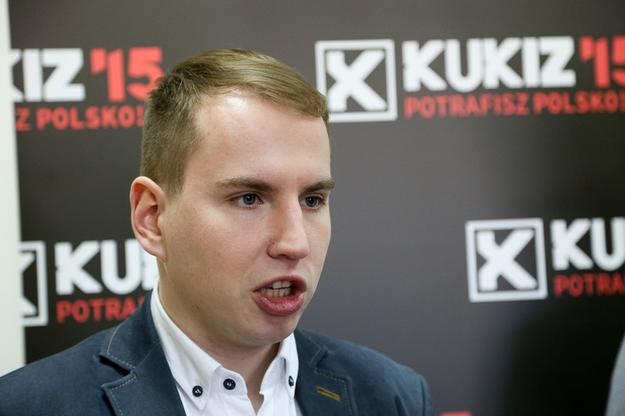Andruszkiewicz: "Nikt nie zmusi nas Polaków, by nazywać kobietą agresywnego typa w sukience"