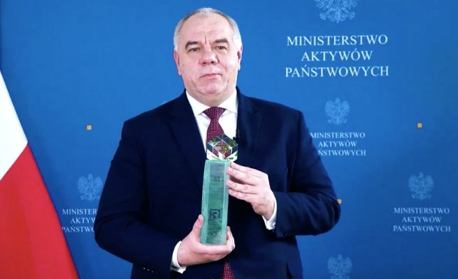 Sasin cały wzruszony, dostał niespodziewanie nagrodę od Telewizji Republika