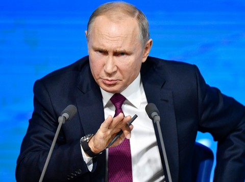Dobry ziomek Władimir radzi Teresie May w sprawie Brexitu:putin: