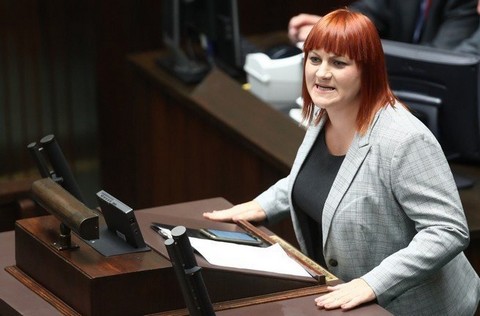 Coraz więcej Polaków popiera obowiązek szczepień