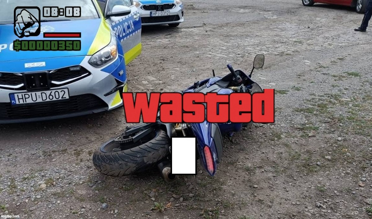 Baranów: chłop tak zawzięcie uciekał policji na motocyklu, że nabił 610 punktów karnych i kar na 46 000 zł