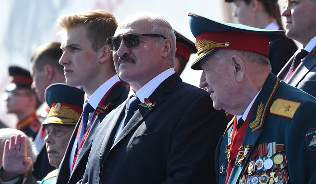 Białoruś: syn Łukaszenki idzie na studia, stworzono dla niego osobny kierunek