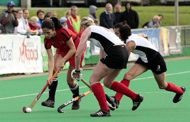 Afera w Polskim Związku Hokeja na Trawie: zniknęły miliony, sprzątaczka zwróciła 100 tysięcy