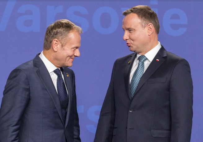 Tusk i Duda wymienili rytualne nieuprzejmości w mediach społecznościowych