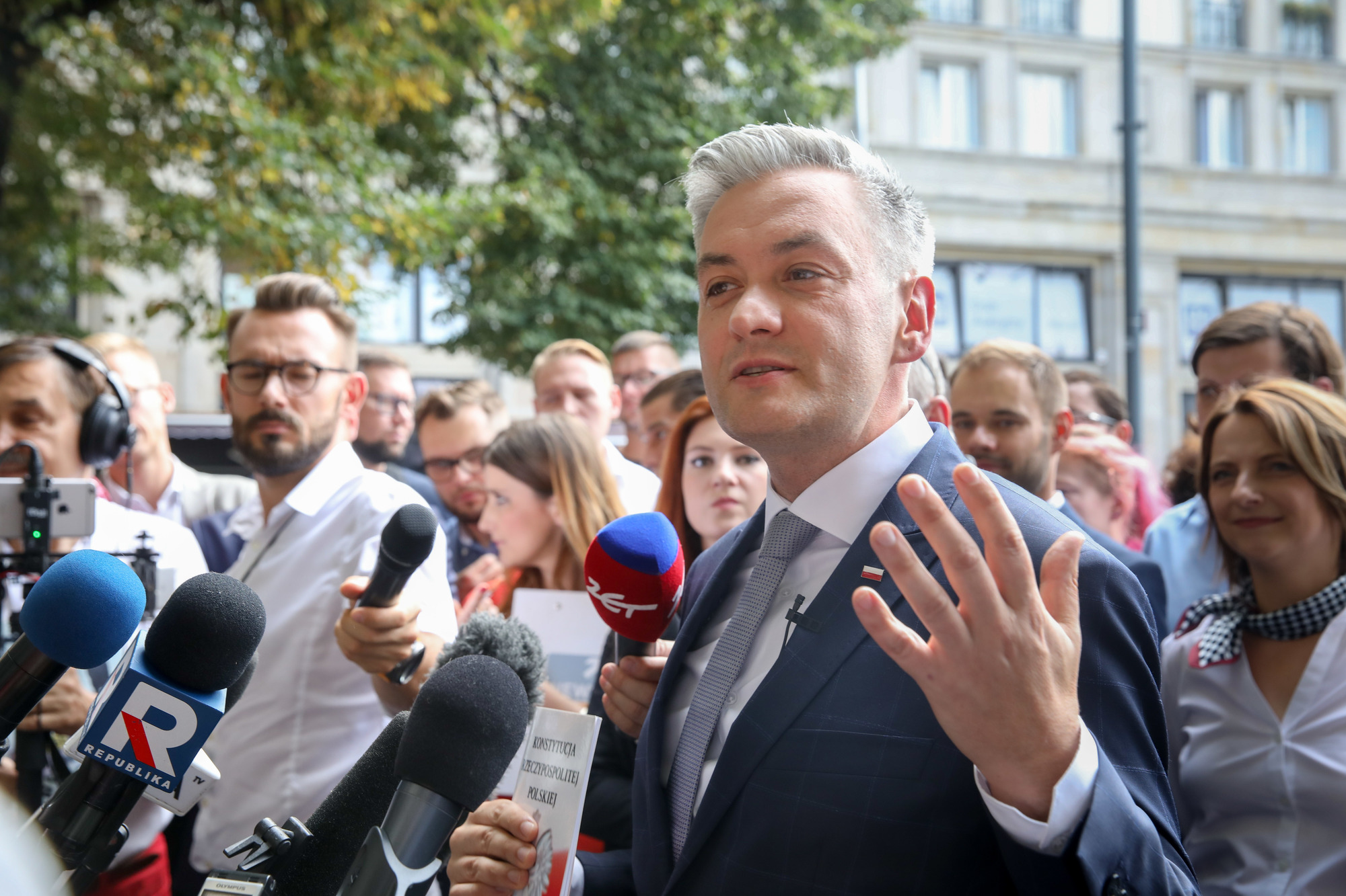 Biedroń: Duda korzystał z tysięcy sztucznych kont, by oczerniać przeciwników