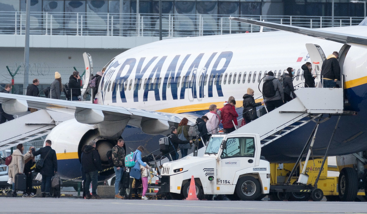 Jeden z szefów Ryanair uprzedza, że tanich lotów nie ma i raczej nie wrócą