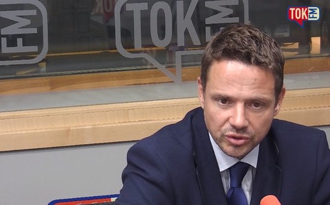 Trzaskowski w TOK FM: "Jaki to człowiek-katastrofa. Idziemy do tych wyborów jak jedna pięść":facepunch: