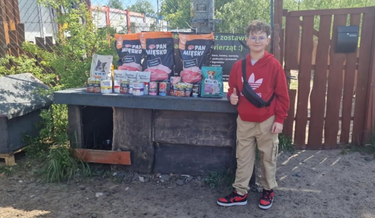 Igor, który na komunię zażyczył sobie karmę dla psów ze schroniska, jednogłośnie został okrzyknięty mianem bohatera