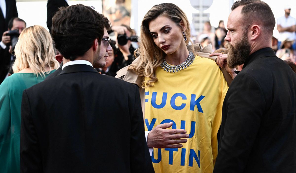 Ukraińska modelka w Cannes wystąpiła w kreacji krytyczno-sceptycznej wobec rządów Putina