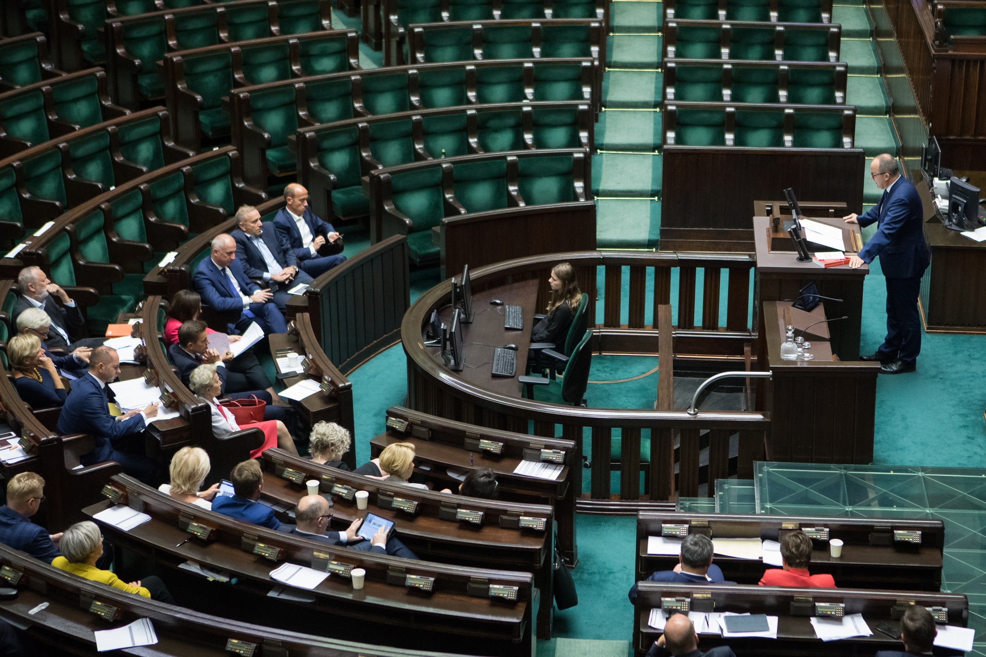 Adam Bodnar złożył sprawozdanie w środku nocy dla pustej sali