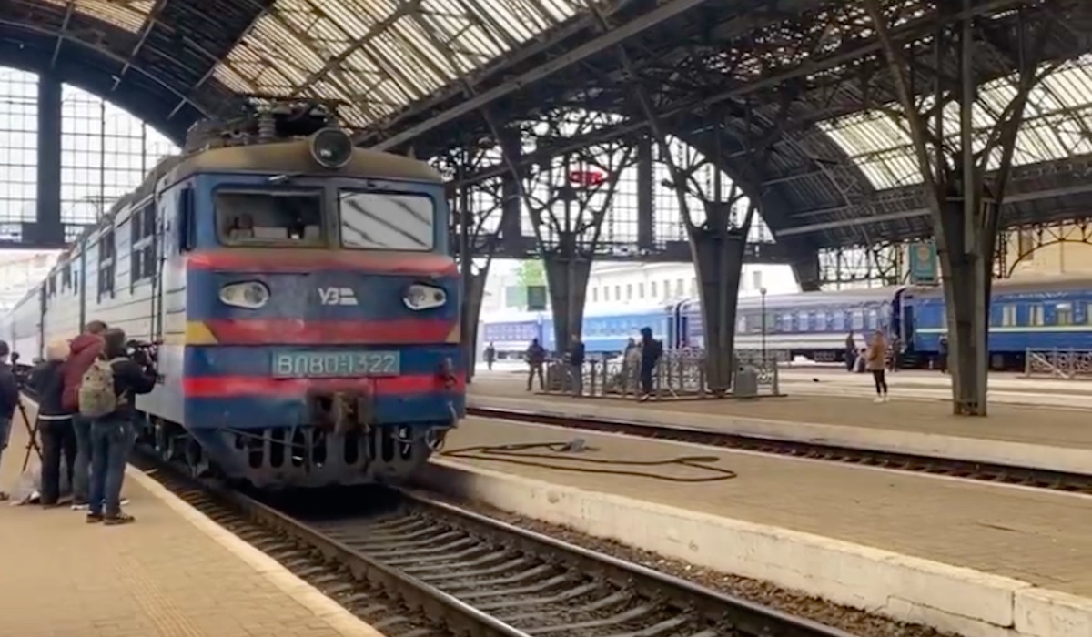 Ukraina: pociąg do Lwowa ostrzelany przez Rosjan dojechał na miejsce zgodnie z rozkładem