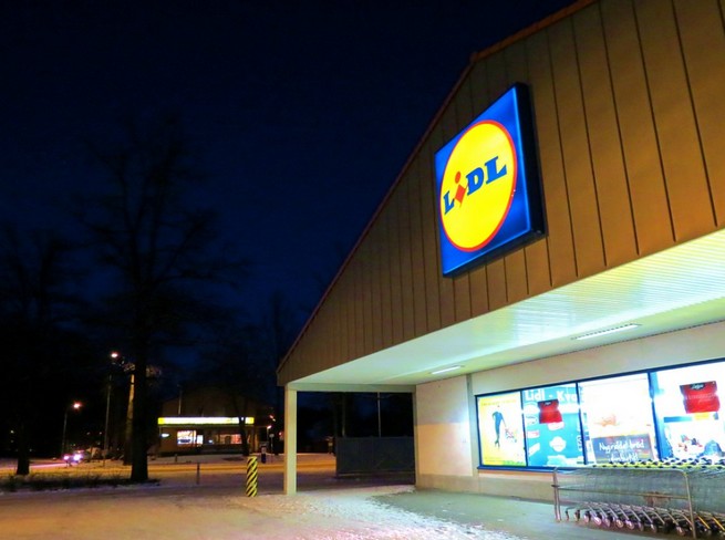 Tarnowo Podgórne: Lidl obejmuje patronat nad klasą w technikum dla przyszłych logistyków